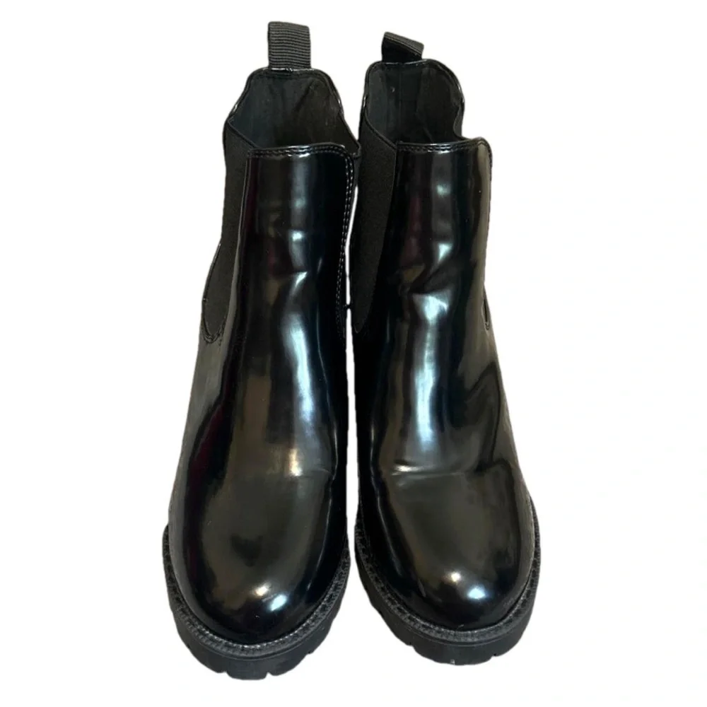 H by Halston Vegan Leather Black Heeled Chelsea Boots Size 9